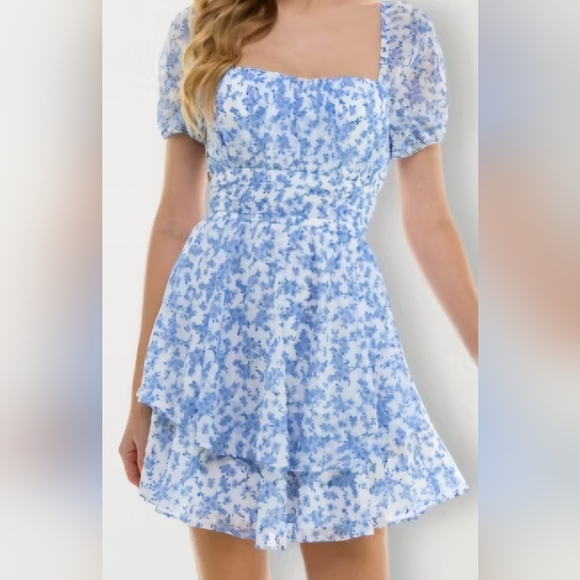 City Triangles Dresses & Skirts - Floral Blue Dress